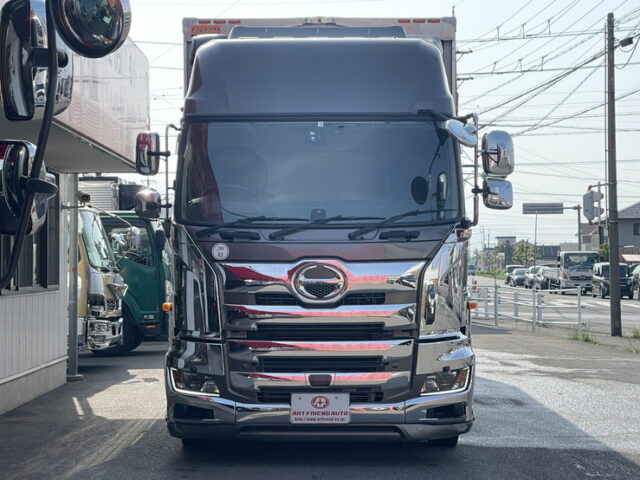 日野：17プロフィア：ハイルーフ：ウィング：メッキ多数：アルミホイール