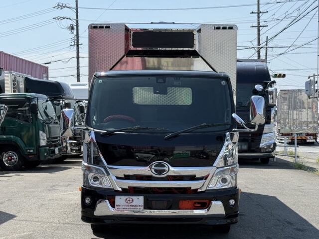 R3　日野　デュトロ　ワイドロング　アルミウィング　造りボディー　メッキ多数　