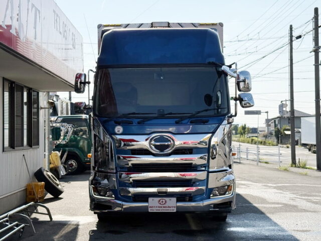 日野：17プロフィア：ハイルーフ：ウィング：メッキ多数：ステンレス多数：リア門口ステンレス