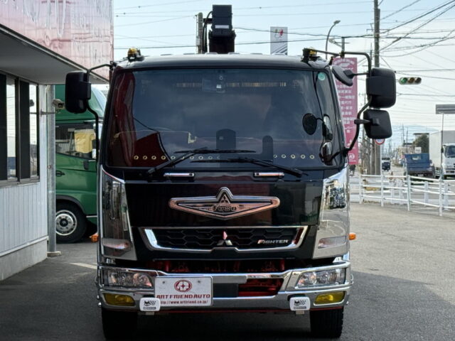 ファイター:増トン:クレーン:セミワイド:5Mボデー:架装多数:270馬力