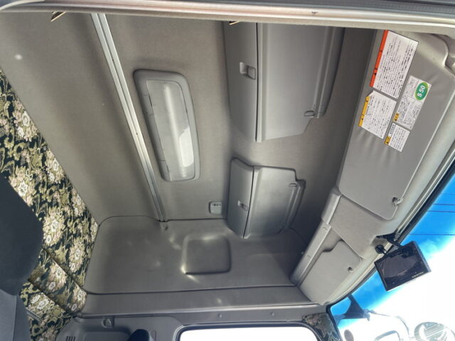 日野　レンジャープロ　ハイルーフ　冷凍ウィング　90アオリ　6400ボデー　架装多数