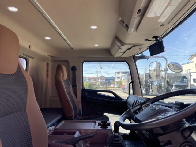 日野：17レンジャー：冷凍バン：エアサス：TDJS50A-L2：アルミシマ床：240馬力