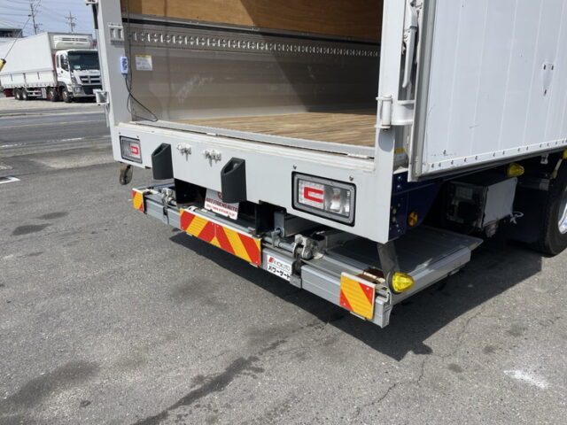 日野：17レンジャー：ハイルーフ：ウィング：6200ワイド：エアサス：格納ゲート