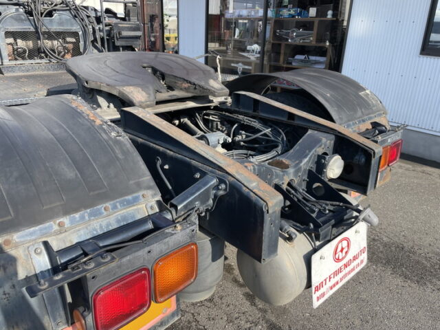 日野：テラヴィ：ハイルーフ：トレーラーヘッド：V8：ツインターボ：エアサス