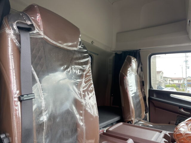 日野：17レンジャー：ハイルーフ：増トン：冷凍バン：エアサス：ジョロ4キーストン