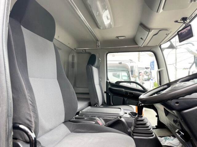 レンジャープロ　増トン　ハイジャッキセルフ　4段クレーン　ウィンチ/あゆみ板付　荷台長6500