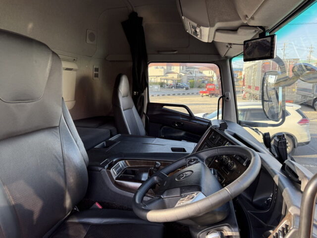 17スーパーグレート：ハイルーフ：冷凍バン：左観音扉2枚：サブエンジン：2エバ