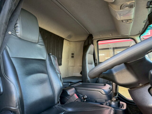 ふそう：ファイター：冷凍ウィング：架装多数：6700ワイド：板バネ：ハイグレード