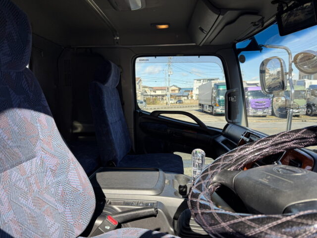 日野：レンジャープロ：ウィング：ボディ枠ステンレス：90アオリ：240馬力：エアサス