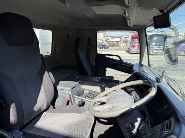 スーパーグレート：ウィング：アルミホイール：架装多数：国産エンジン：7速MT