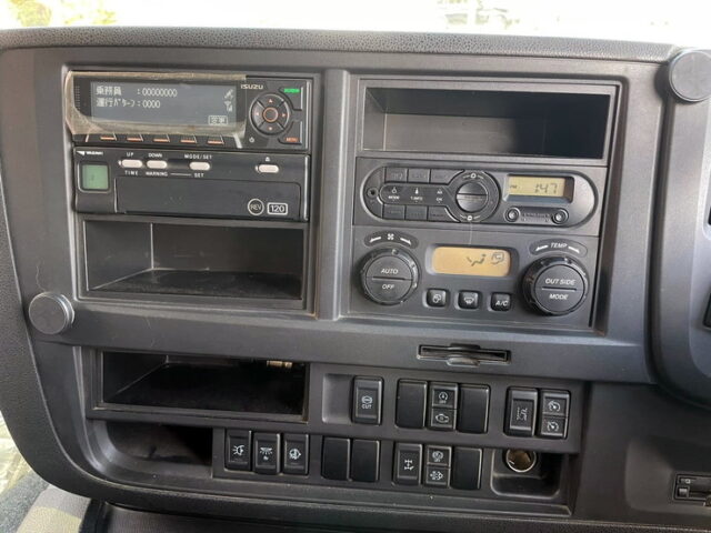 いすゞ　ギガ　ハイルーフ　アルミウィング　380馬力　リア門口ステンレス　