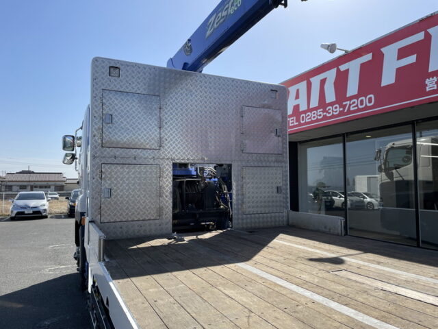 日野：プロフィア：ハイジャッキセルフ：アルミホイール：ステンレスサイドバンパー：TADANO４段クレーン