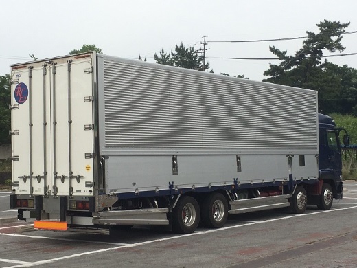 【108】三菱ふそうスーパーグレート　低床　アルミウイング　ハイルーフ　リヤエアサス