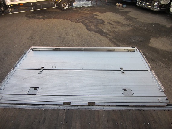 【234】いすゞ　ギガ　低床　アルミウイング　格納ゲート　委託販売