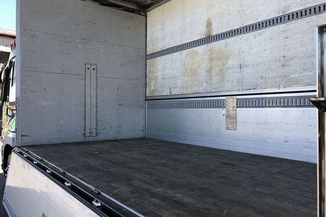 【238】三菱ふそうスーパーグレート　低床　アルミウイング　ハイルーフ　リヤエアサス