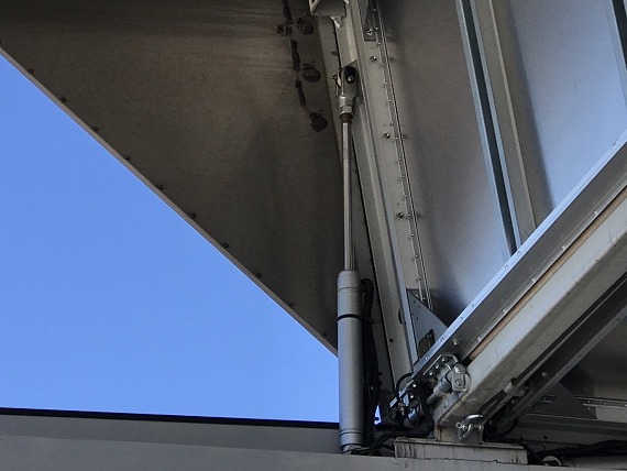 【238】三菱ふそうスーパーグレート　低床　アルミウイング　ハイルーフ　リヤエアサス