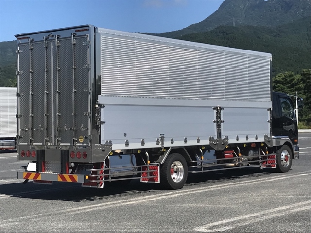 【245】三菱ベストワンファイター　セミワイド　増トン　冷凍ウイング　7200ボデー