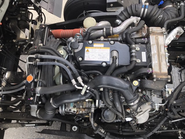 【247】いすゞフォワード ワイド 冷凍ウイング 未使用車 リヤエアサス