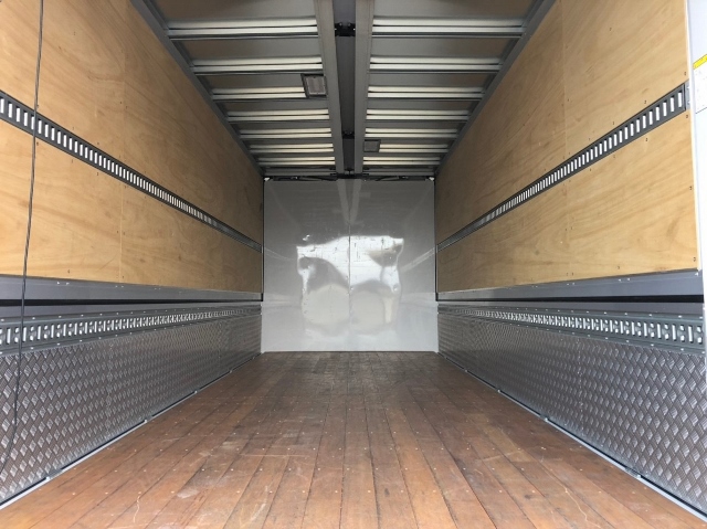 【301】日野レンジャー　ワイド　アルミウイング　跳ね上げゲート　リヤエアサス