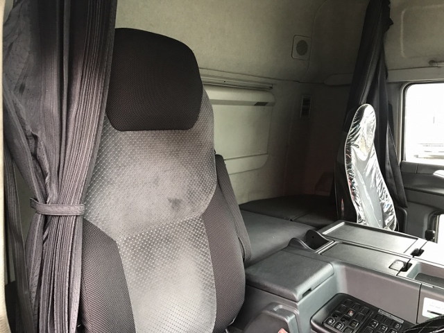 【259】三菱ふそうスーパーグレート　中低床　冷凍ウイング　ハイルーフ　総輪エアサス