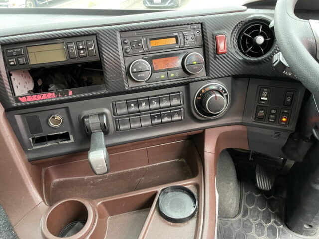 日野　17プロフィア　冷凍バン　ジョロダー4列　キーストン床　サブエンジン　TU85SA　格納ゲート