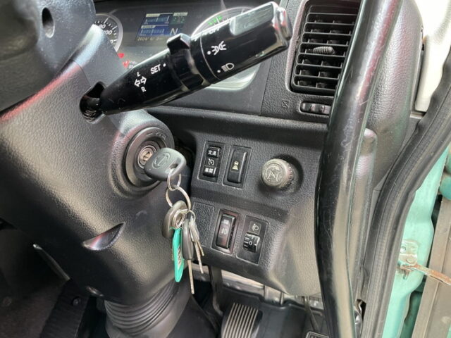 日野　プロフィア　1Mアオリ　ウィング　エアサス　ボディ取り可能