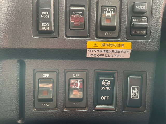 日野　プロフィア　ハイルーフ　ウィング　リア門口ステンレス　7速　E13Cエンジン