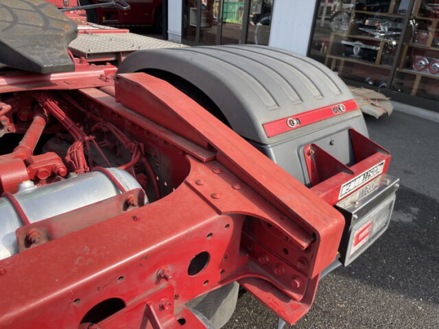 日野:17プロフィア:ハイルーフ:トレーラーヘッド:PTO付:ダンプレバー:メッキ多数