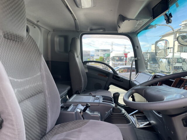 いすゞ：フォワード：増トン：ウィング：7200ボデー：ワイド：6発ターボ