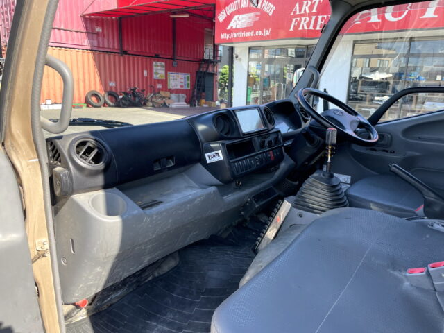 日野　デュトロ　標準幅　10尺　ダンプ　架装多数　5速MT　