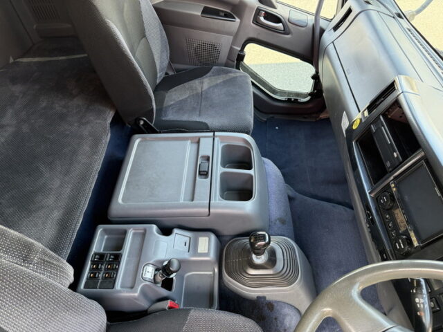 フォワード：ウィング：6700セミワイド：エアサス：90アオリ：6発ターボ：希少車