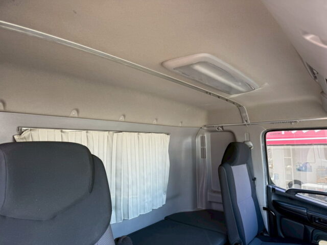 日野：プロフィア：ダンプ：5300×2350：アルミホイール：自重計：電動コボレーン：7速