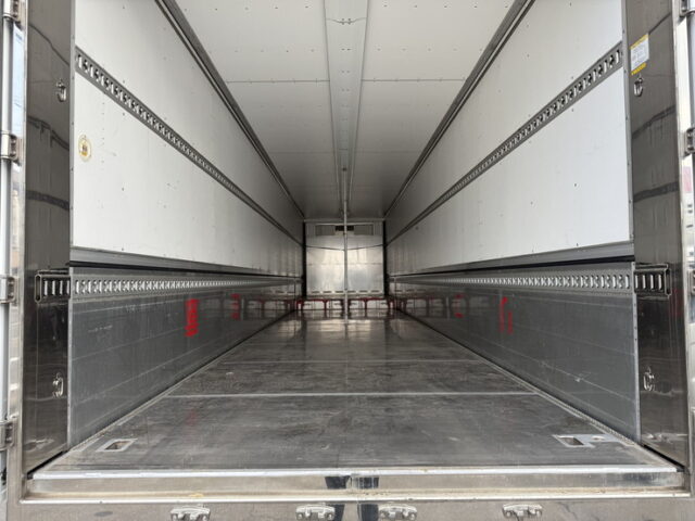 日本トレクス：トレーラー冷凍ウィング：段付き：2軸：前壁冷凍機：リフトアクスル