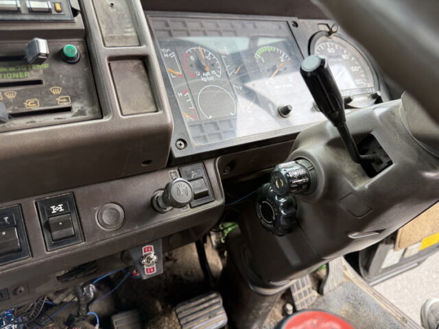 【委託販売】超希少★ハイルーフ:メッキ多数:スーパードルフィン:V8:ディスクブレーキ