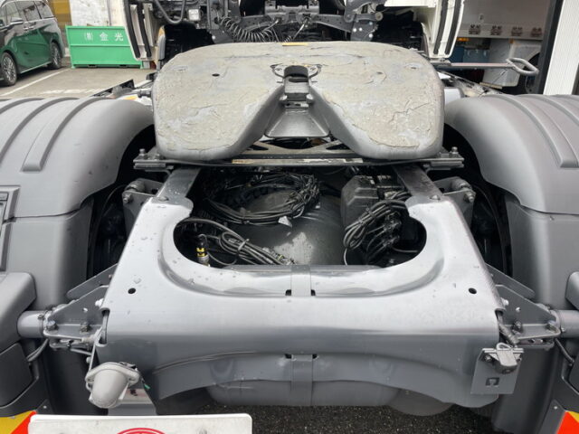 スカニア：R460：現行モデル：登録済未使用車：トレーラーヘッド：総輪エアサス