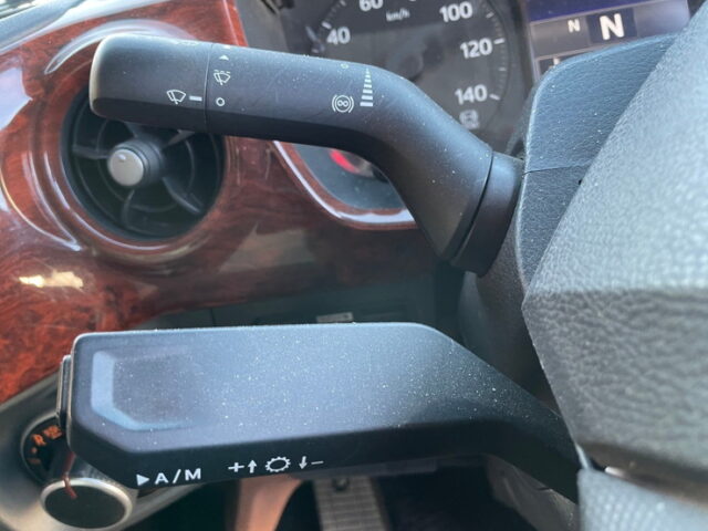 日野：１７レンジャー：ワイド：冷凍ウィング：AT：トレクス造りボデー：ステンレス多数：アルミホイール　