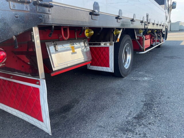 H29 いすゞ　フォワード　ワイド　アルミ平ボディ