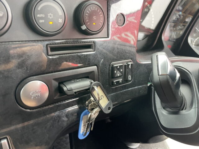 17スーパーグレート　ハイルーフ　冷凍バン　矢野特殊ボディ　コルゲート　サブエンジン