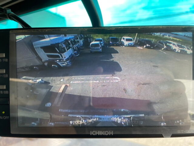 三菱ふそう　ファイター　ハイルーフ　冷凍ウィング　ヤマダボディ　ステンレスサイドバンパー　