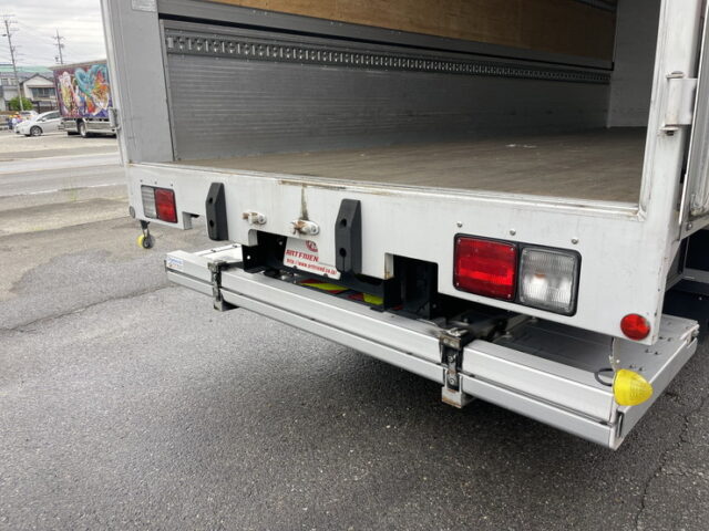 日野　17レンジャー　ハイルーフ　6200ワイド　エアサス　格納ゲート　低走行