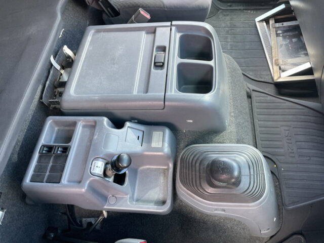 いすゞ：フォワード：増トン：ウィング：7200ボデー：ワイド：6発ターボ