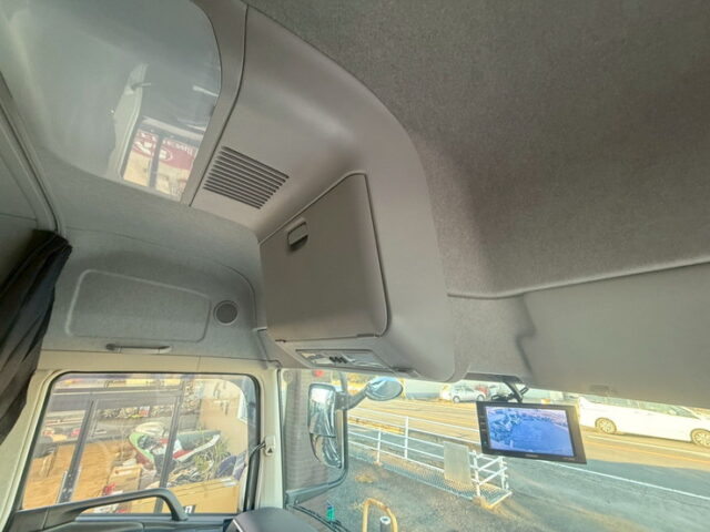 17スーパーグレート:ハイルーフ:ウィング:メッキ多数:造りボディ:アルミホイール