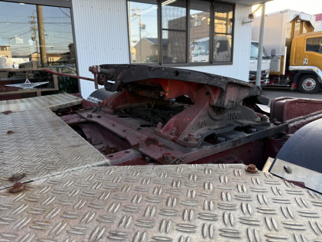 日野：テラヴィ：ハイルーフ：トレーラーヘッド：架装多数：ブタ鼻：後輪エアサス