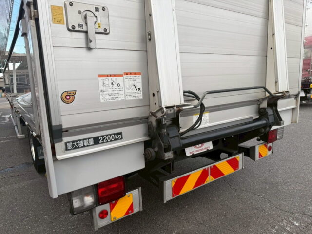 日野:17レンジャー:ハイルーフ:ウィング:6200ワイド:エアサス:跳上ゲート