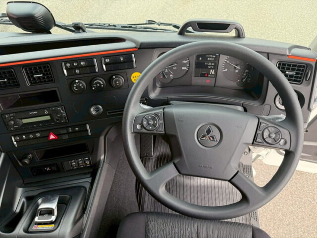 24スーパーグレート:スーパーハイルーフ:ウィング:アルミホイール:リア門口ステンレス