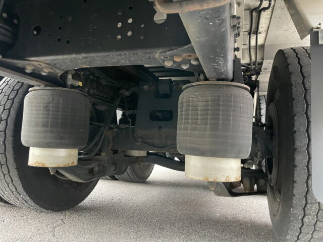 日野　17プロフィア　冷凍バン　ジョロダー4列　キーストン床　サブエンジン　TU85SA　格納ゲート