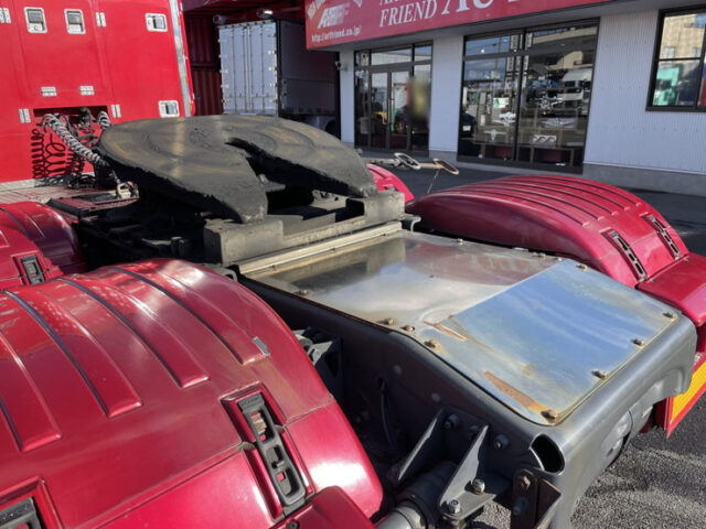 スカニア：R580：トレーラーヘッド：ダブル：V8：煙突マフラー：架装多数