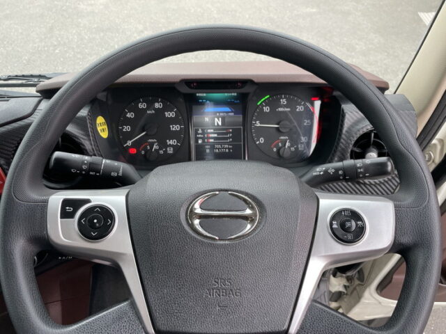 日野　17プロフィア　冷凍バン　ジョロダー4列　キーストン床　サブエンジン　TU85SA　格納ゲート