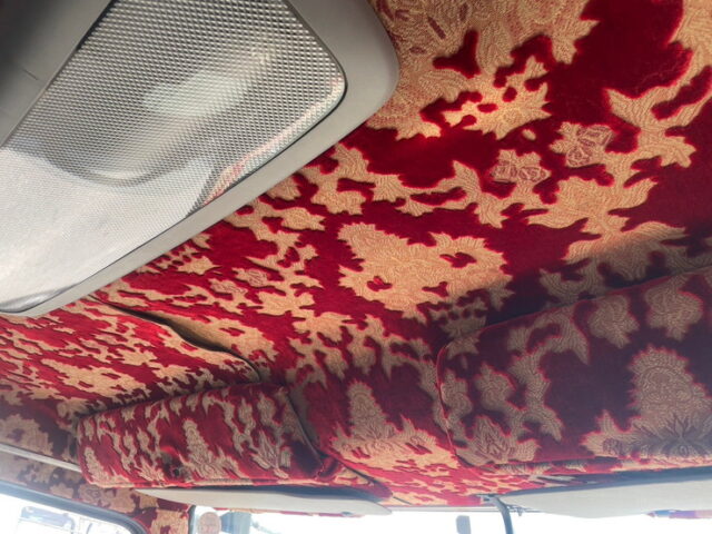 日野　レンジャープロ　冷凍ウィング　ステンレスサイドバンパー　メッキパーツ多数