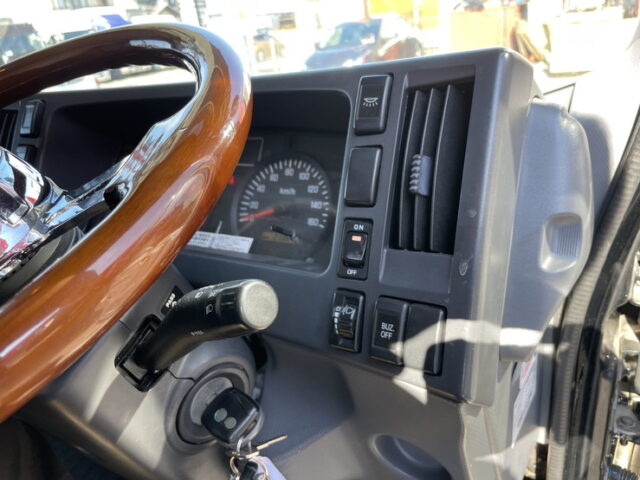 いすゞ　エルフ　ウィング　架装多数　波板ステンレス　造りボディ　ワイド